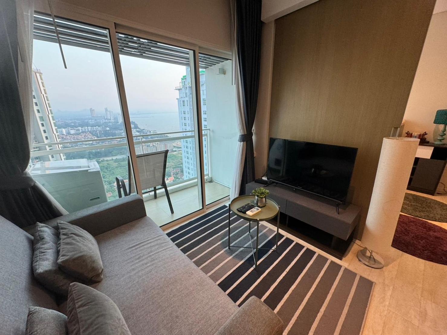 Residence By Hello Pattaya At Veranda Pantai Jomtien Ruang foto